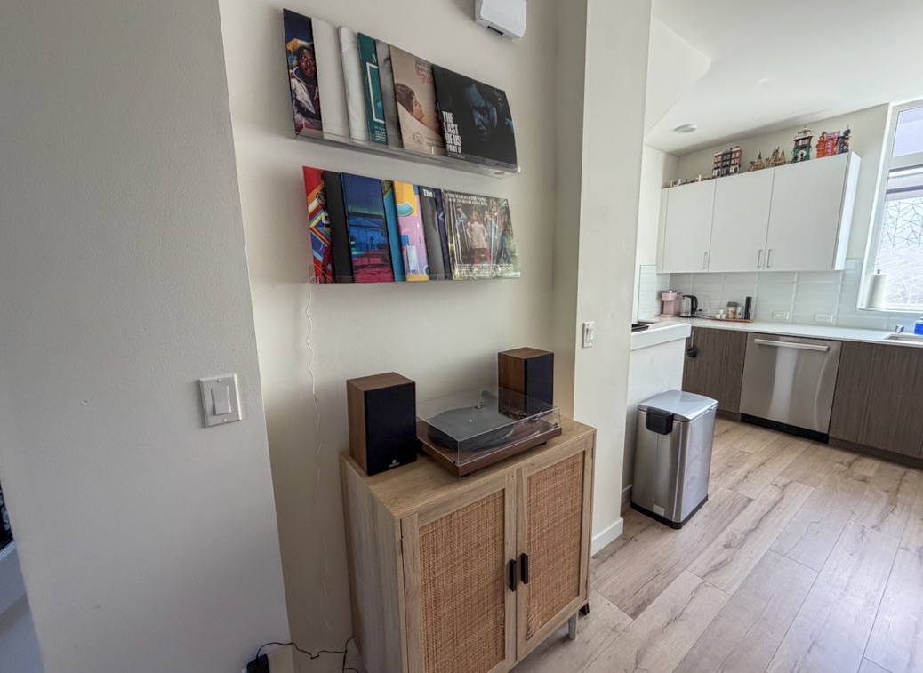 Records & Kitchen