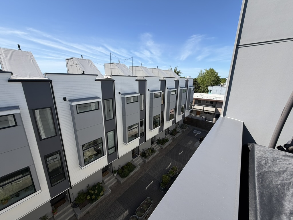 Courtyard View
