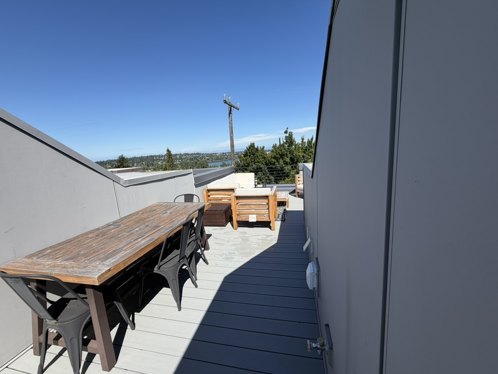 Rooftop Dining